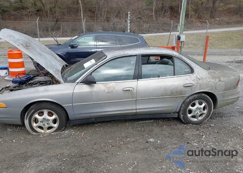 2000 Oldsmobile Intrigue Gx z USA, uszkodzony, nr VIN 1G3WH52H3YF117485